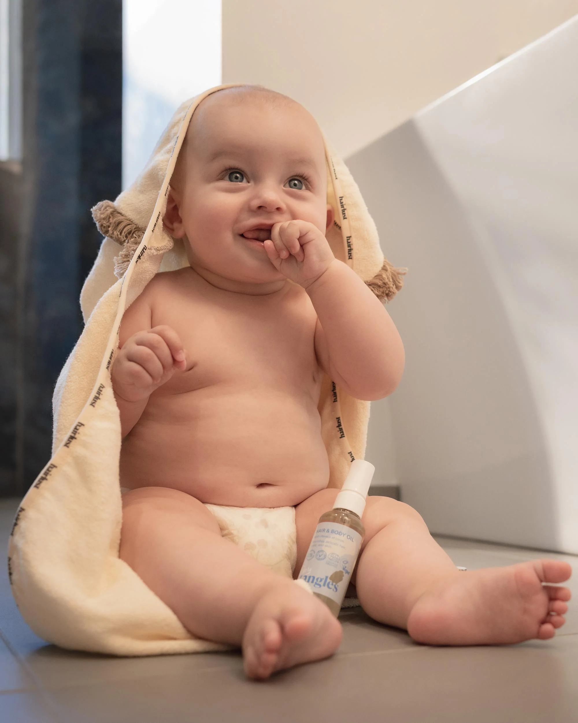 Bamboo Baby Hooded Towel, Lion - Image 7