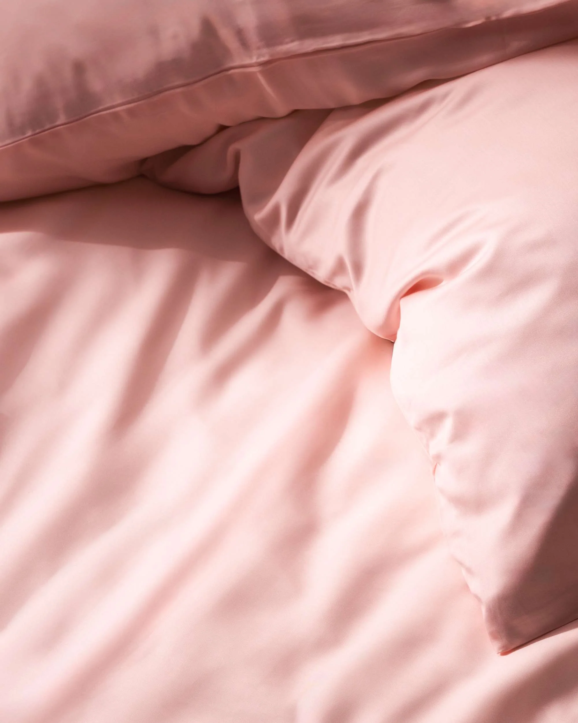 Silky Bamboo Flat Sheet, Powder Pink - Image 4