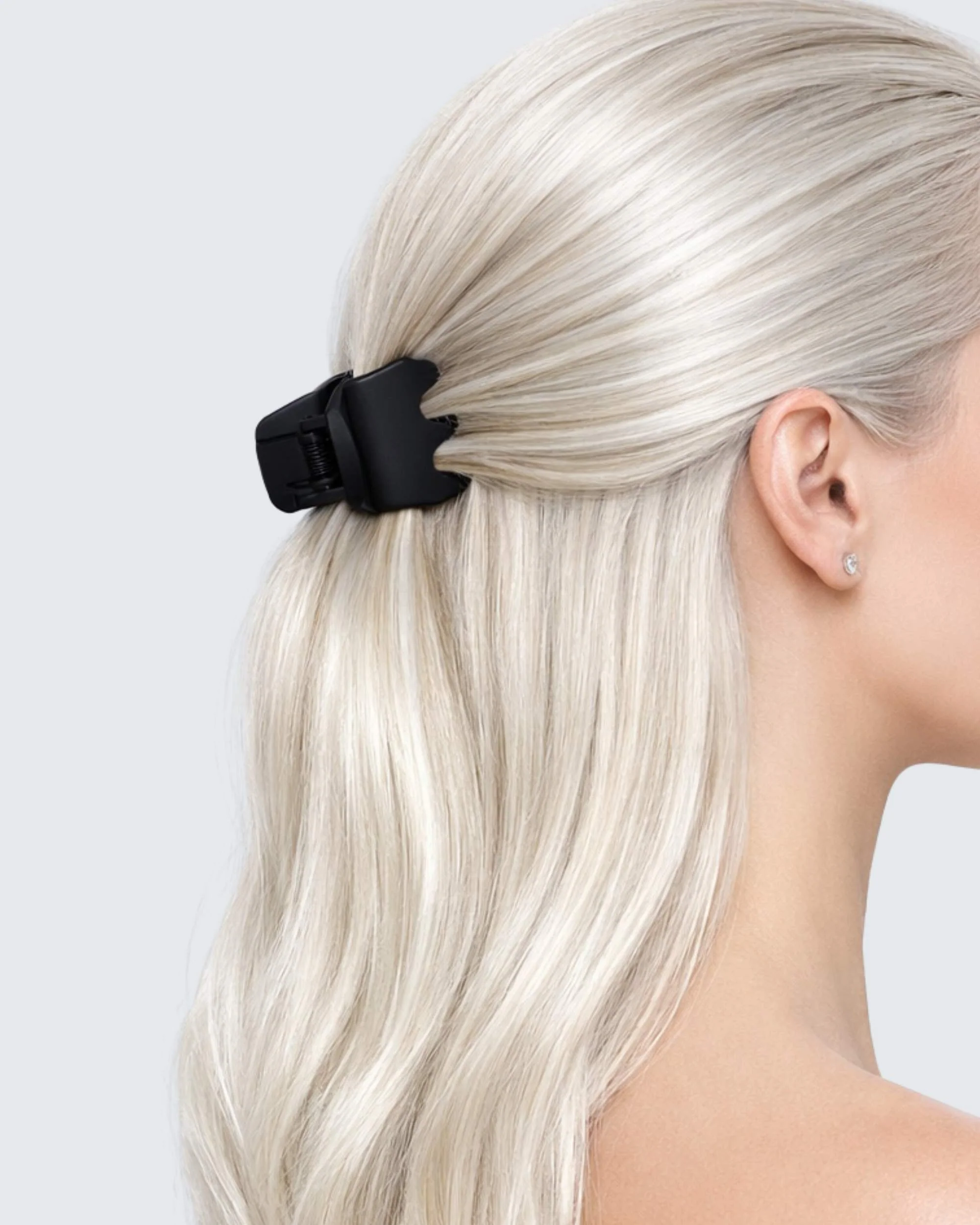 Small Claw Hair Clips, 4-Pack, Black - Image 3