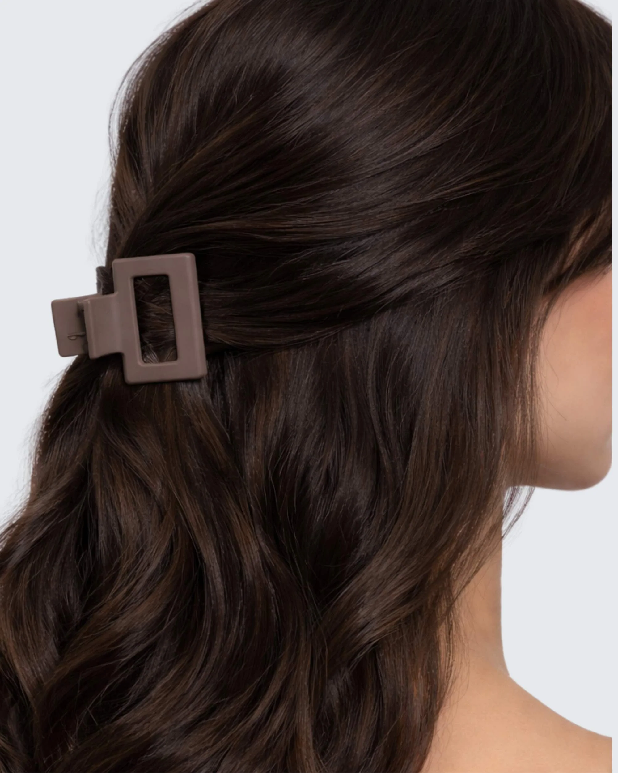Small Claw Hair Clips, 4-Pack, Coffee - Image 3