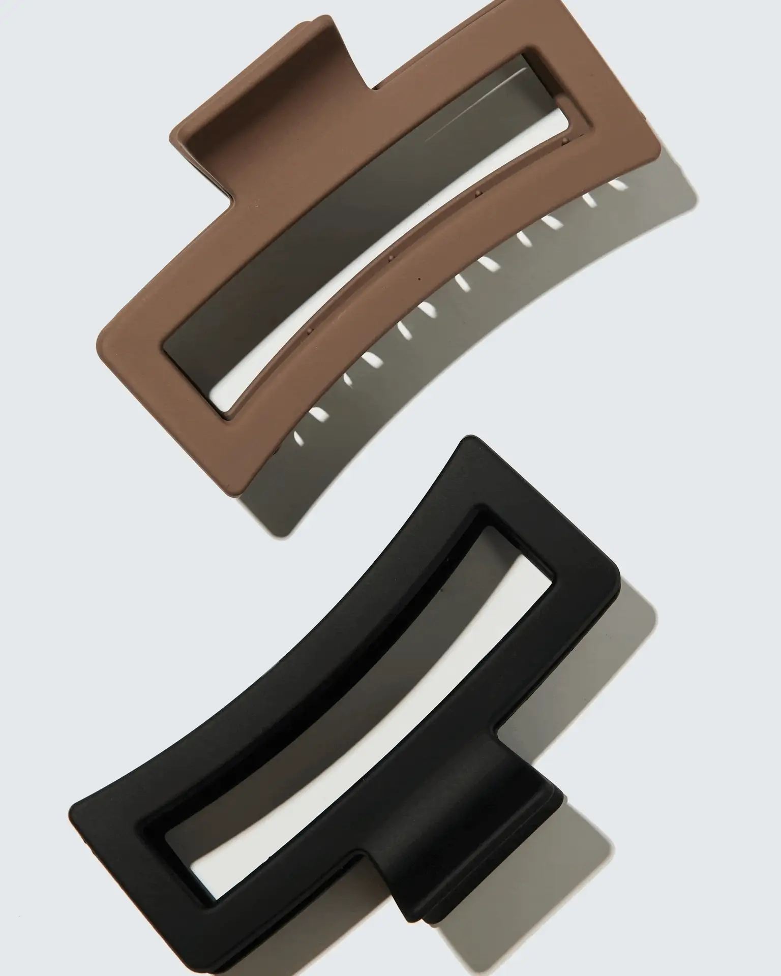 XXL Jumbo Claw Hair Clips, 2-Pack, Black/Brown - Image 5